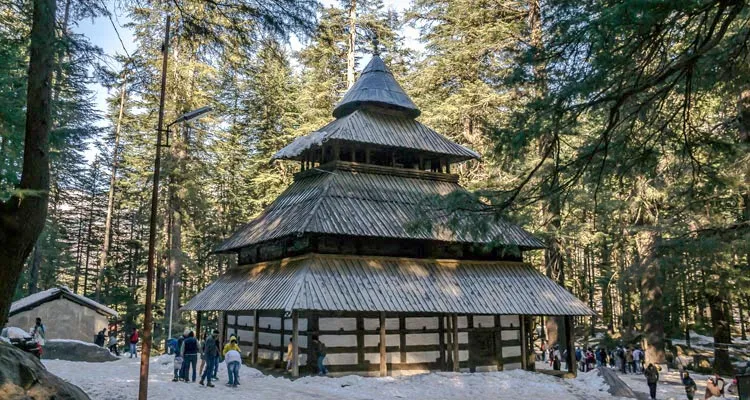 Chandigarh to Manali taxi service local sightseeing places