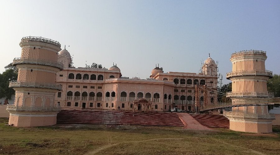 Sheesh Mahal Patiala sightseeing